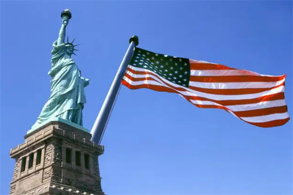 美国移民入籍的要求