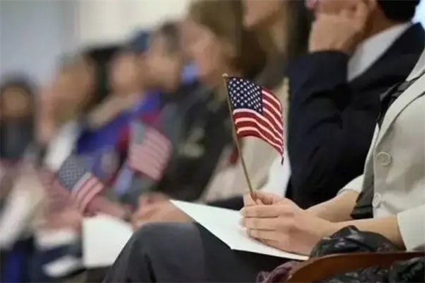 美国EB2移民和EB3移民的申请重点有哪些？